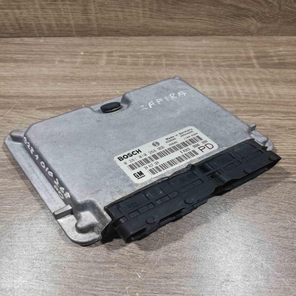 0281010268 24417169 PD  Engine control unit/module ECU Opel Zafira A