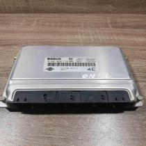 0281010718 237104U111 4E  Engine control unit/module ECU Nissan Almera Tino