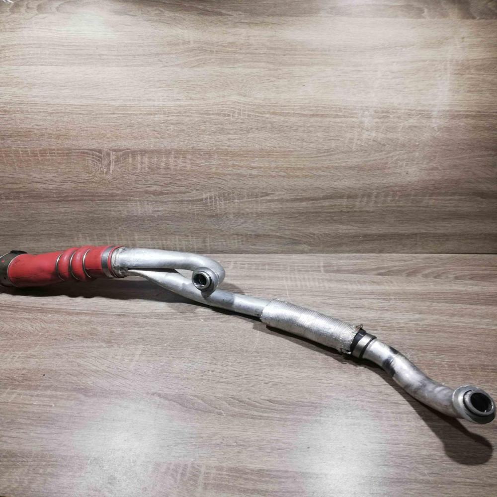 1371 758313 1022055303 Hose pipe Other engine bay part BMW 7 F01 F02 F03 F04