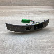 8685380 8686026  12 V Socket (front) Volvo V50