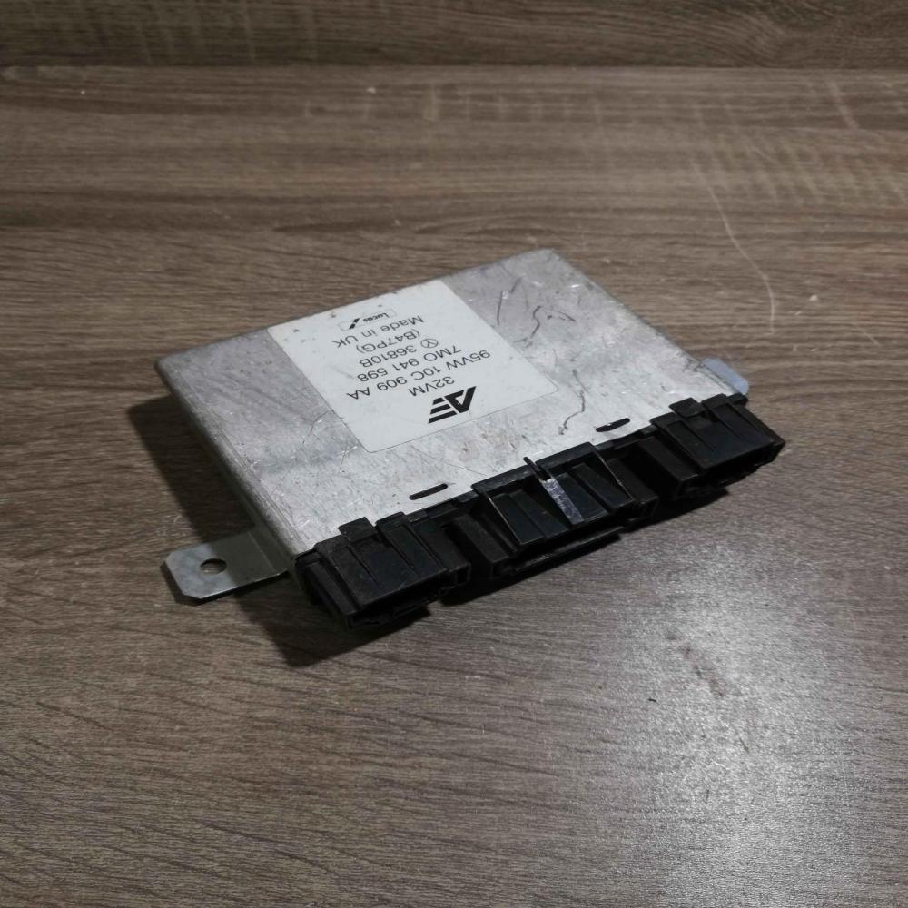 95VW10C909AA 7MO941598  Comfort/convenience module Volkswagen Sharan