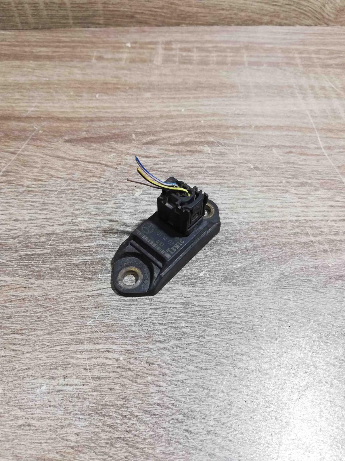 0025426918   Airbag deployment crash/impact sensor Mercedes-Benz S W221