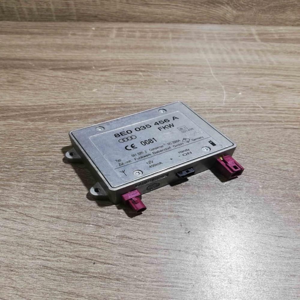 8E0035456A   Antenna control unit Audi A4 S4 B6 8E 8H