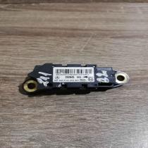 0018209126 202645002  Airbag deployment crash/impact sensor Mercedes-Benz SL R23
