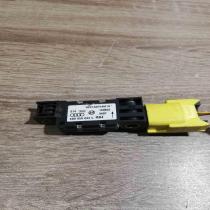 4B0959643C   Airbag deployment crash/impact sensor Audi A6 S6 C5 4B