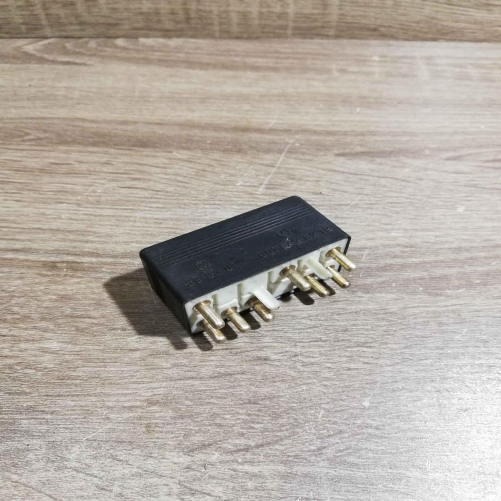 0015428219   Other relay Mercedes-Benz S W140