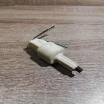 270045   Brake pedal sensor switch Toyota Avensis T250