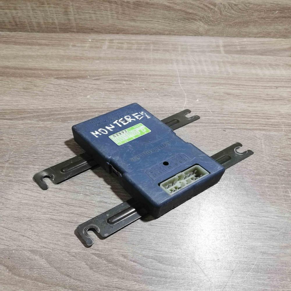 897038 1883 407911 1371  Other control units/modules Toyota Avensis T250