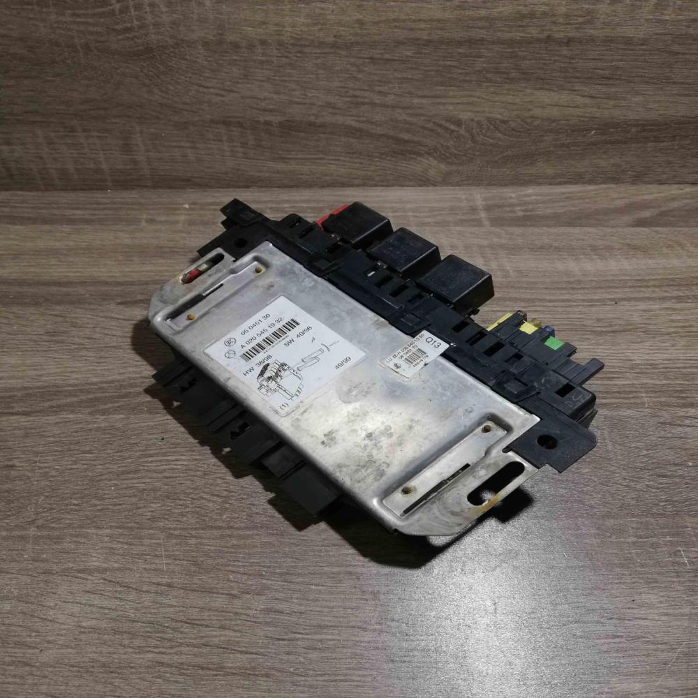 A0205451932 05045130  Fuse module Mercedes-Benz S W220