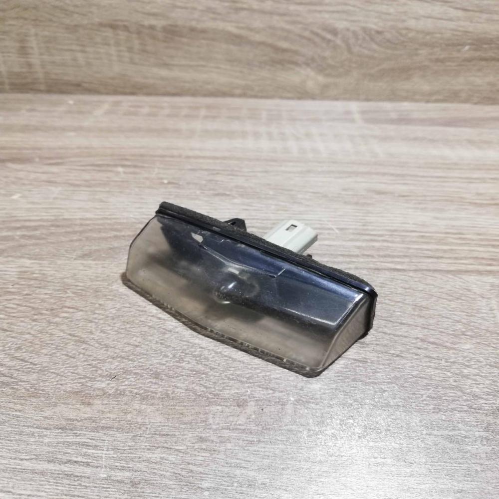 A045053   Number plate light Toyota Prius (XW20)