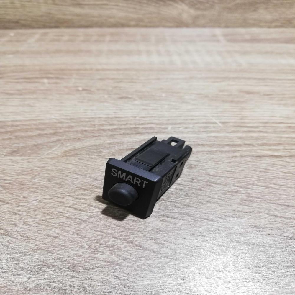15A257 Smart  Other switches/knobs/shifts Toyota RAV 4 (XA20)