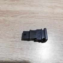 15C032   Other switches/knobs/shifts Toyota Prius (XW20)