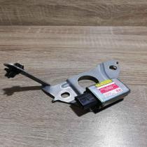89833 42020 187900 1151  Airbag deployment crash/impact sensor Toyota RAV 4 (XA2