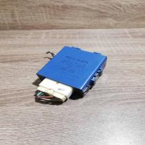 85970 12020 051500 4070  Door central lock control unit/module Toyota Auris 150