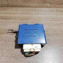 85970 12020 051500 4070  Door central lock control unit/module Toyota Auris 150