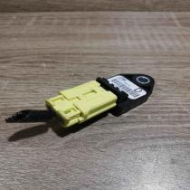 89831 0W010   Airbag deployment crash/impact sensor Toyota Corolla Verso AR10