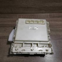 82730 47290   Fuse module Toyota Prius (XW20)