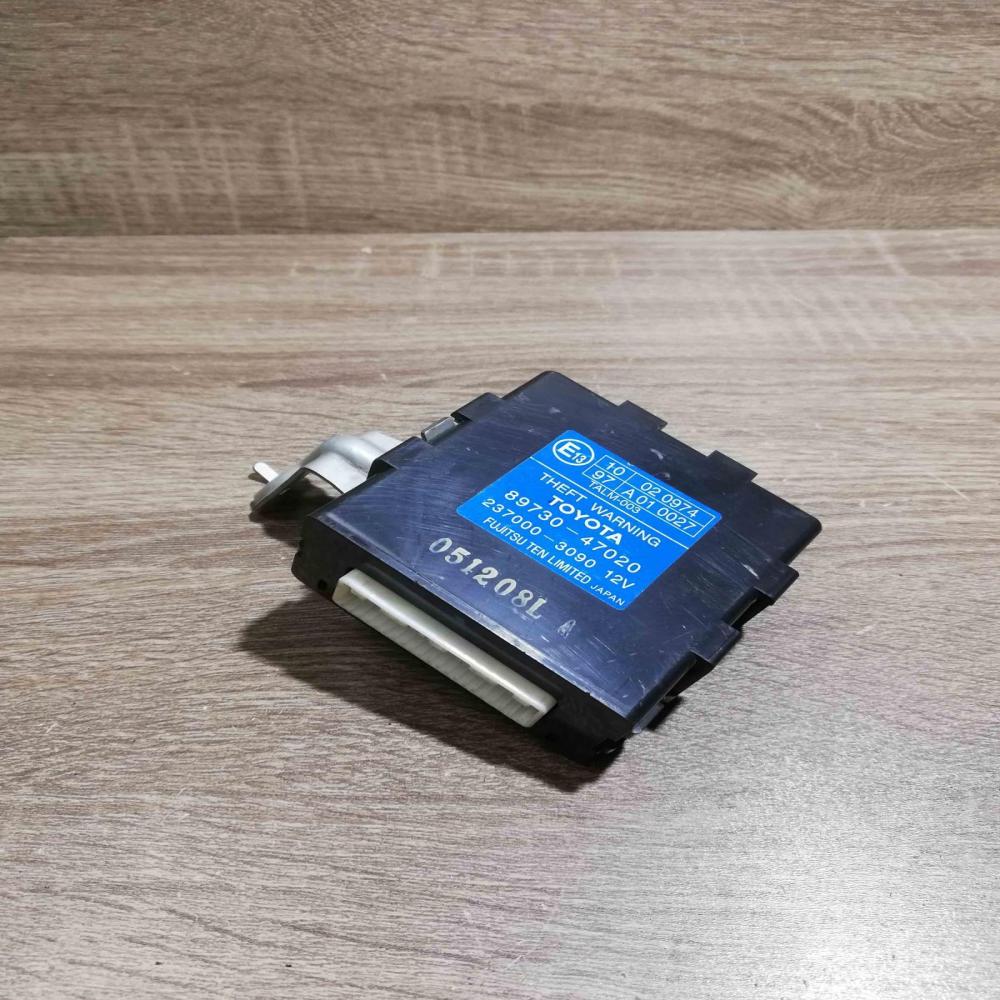 89730 47020 237000 3090  Alarm control unit/module Toyota Prius (XW20)
