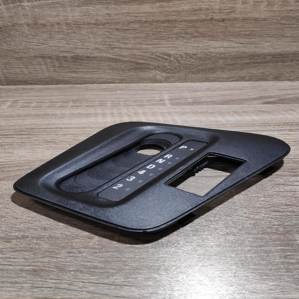 306EN1998  Gear Selector Gear shifter surround trim plastic BMW 3 GT F34