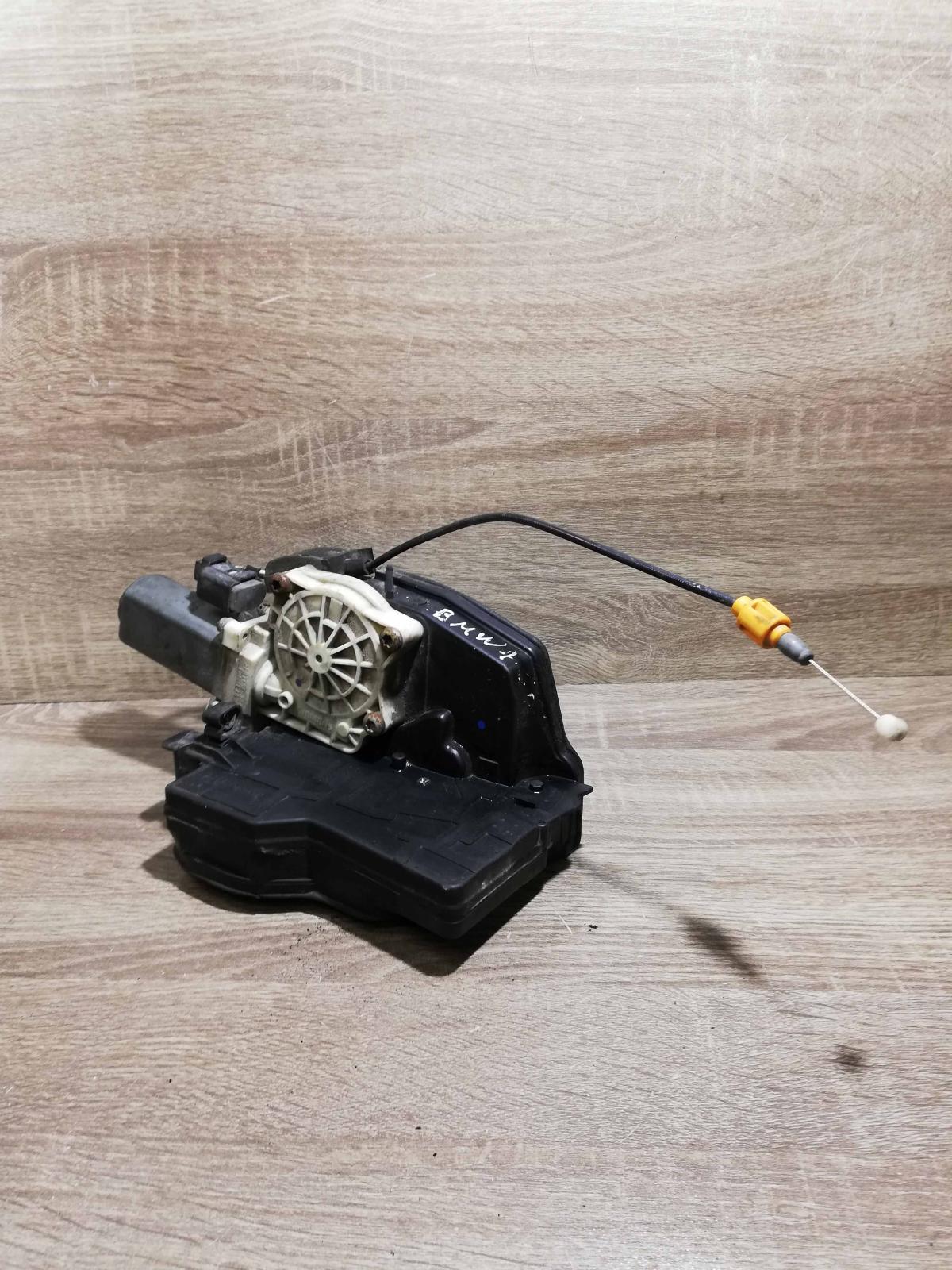 7169240   Rear door lock BMW 7 E65 E66