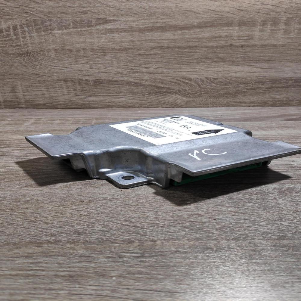 13102022 5wk43261  Airbag control unit/module Opel Signum
