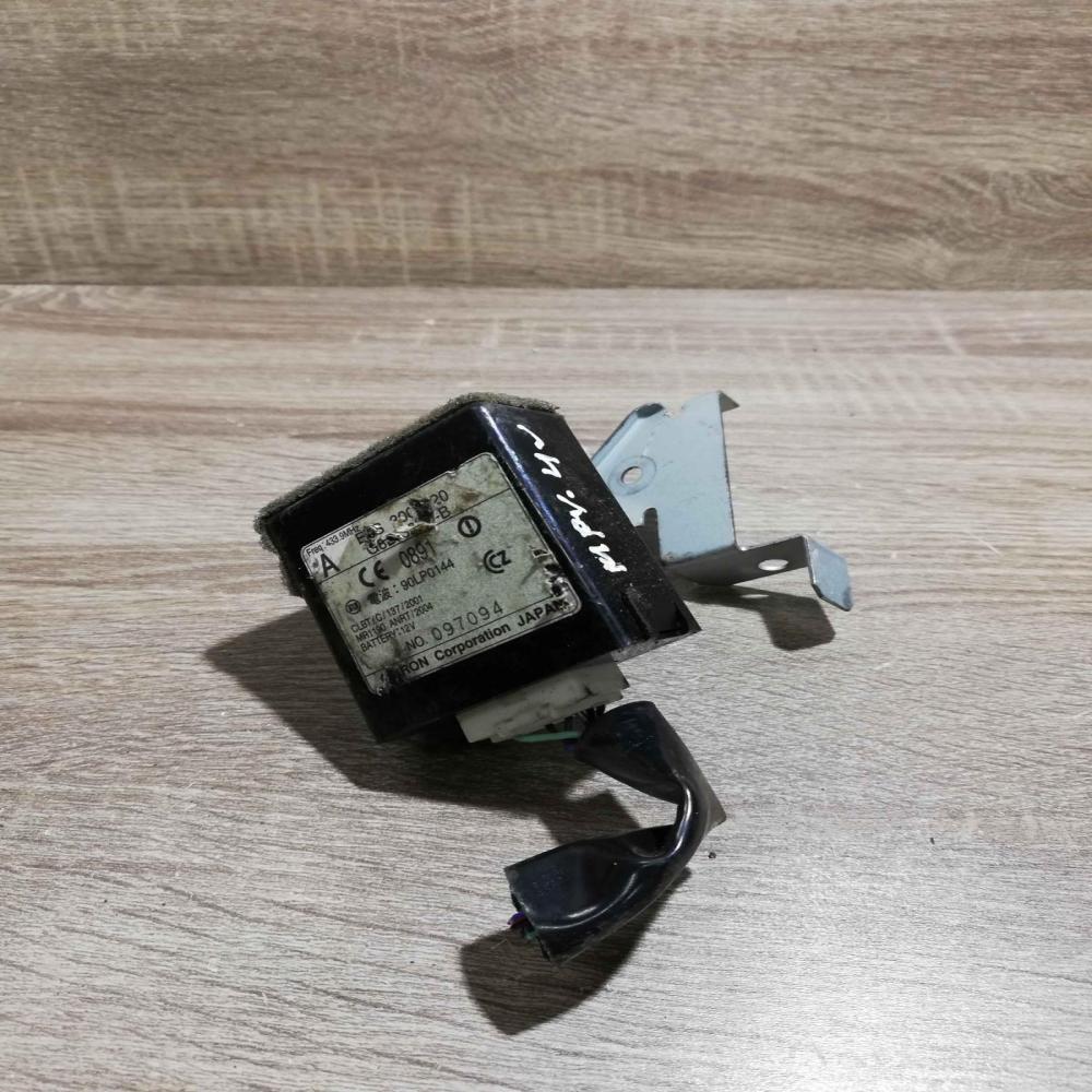 90lp0144   Other relay Mazda MPV