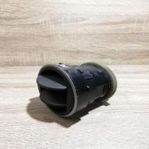 gs1d64730   Dashboard side air vent grill/cover trim Mazda 6