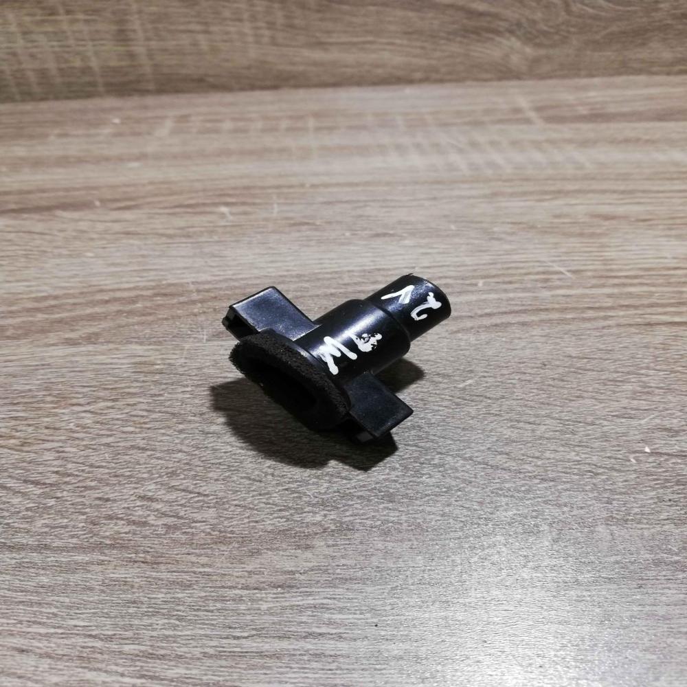 k7570ta01   Interior temperature sensor Mazda 6