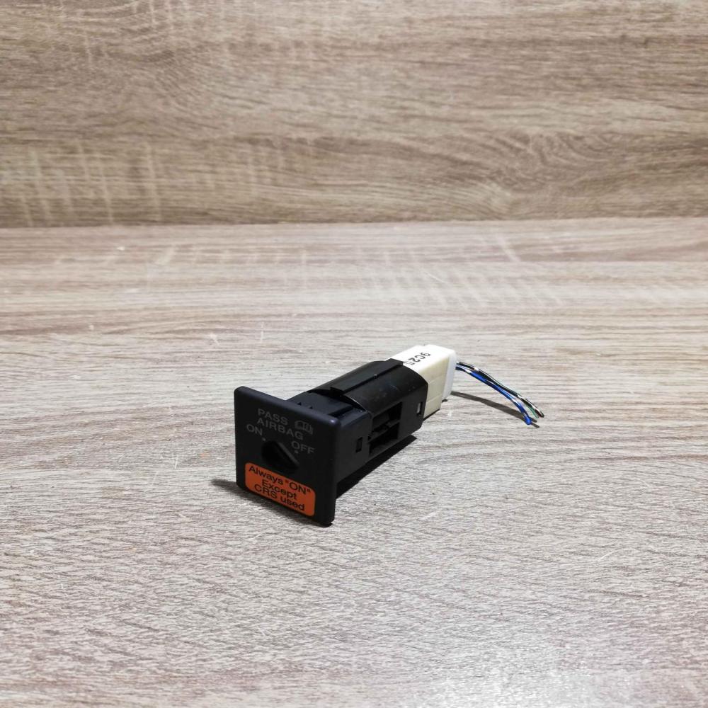 9c25 Pass  Passenger airbag on/off switch Ford Mondeo MK IV