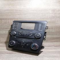 ds7t 18e243 eu   Climate control unit Ford Fusion