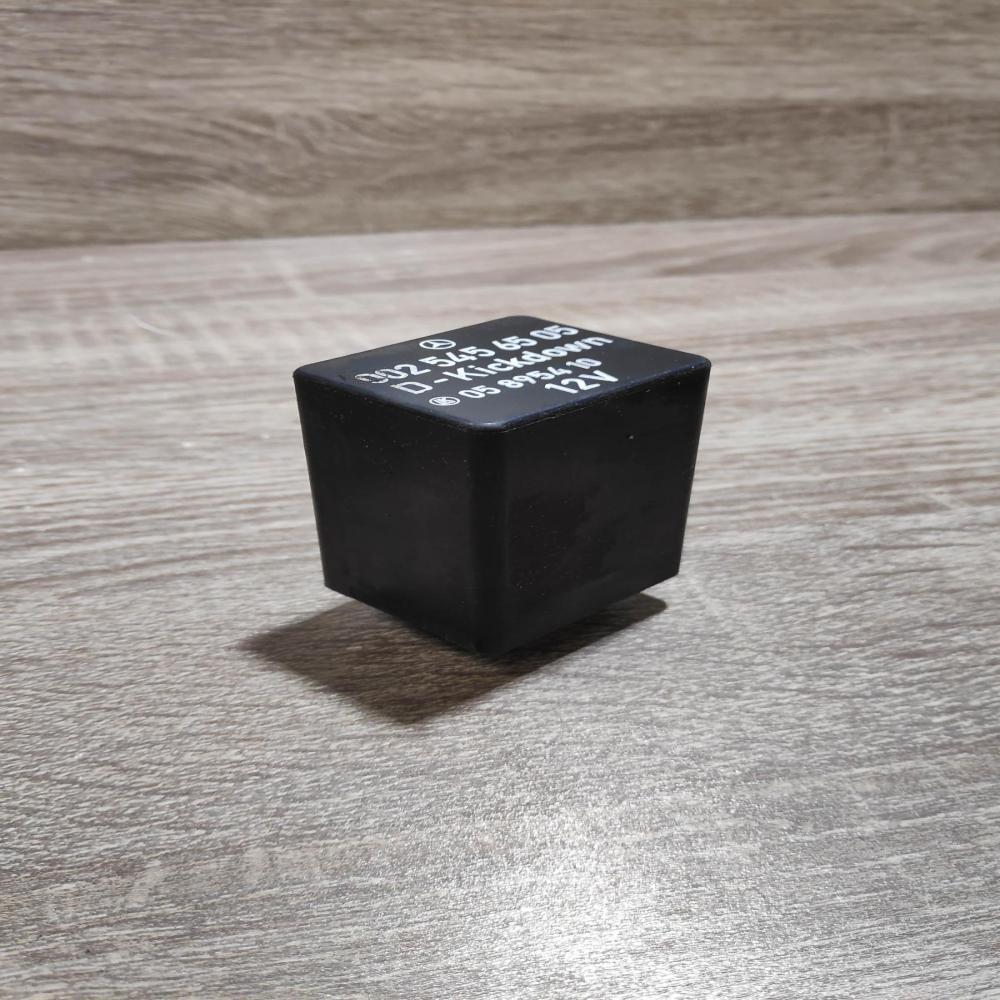 0025456505 05895410  Other relay Mercedes-Benz 190 W201