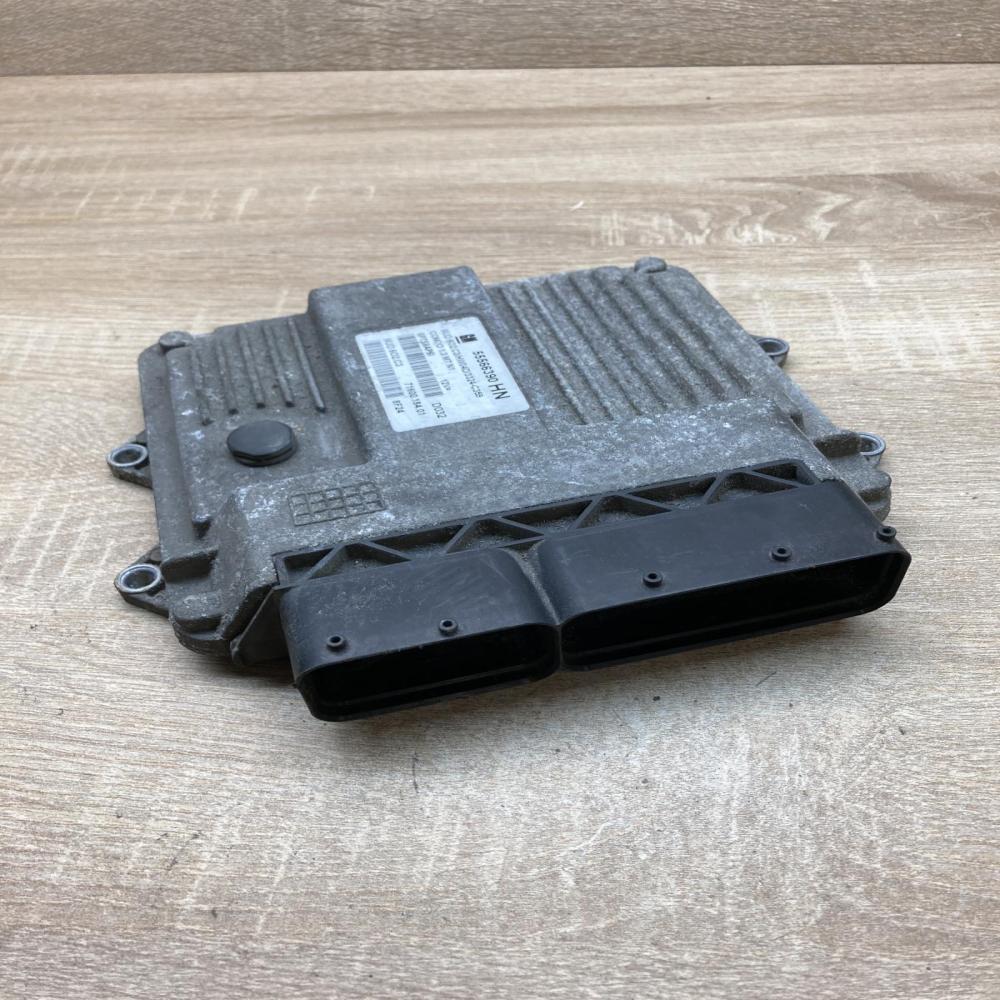 55566390   Engine control unit/module ECU Opel Corsa C