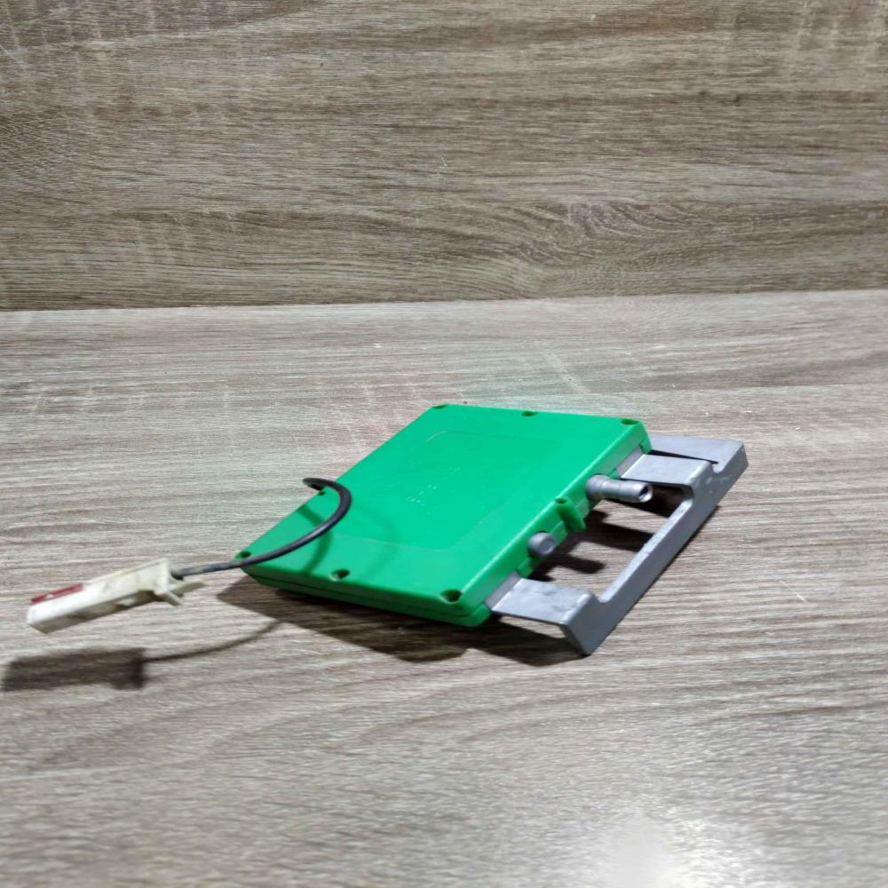 30679286 13003500  Aerial antenna amplifier Volvo S60