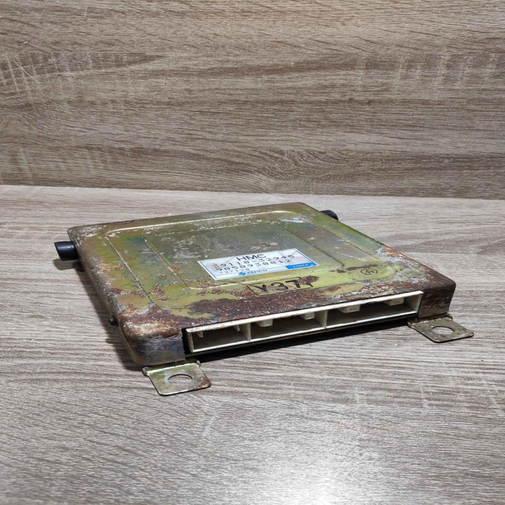 39110 32945 9050930012  Engine control unit/module ECU Hyundai Coupe