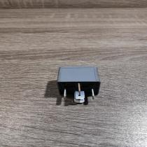 1j0927841 v23134 a52 x400 444 Other relay Volkswagen PASSAT B6