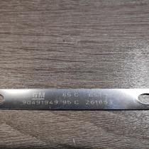 90491949   Other relay Opel Omega B1