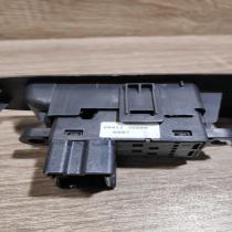 25411 jd000 0897  Electric window control switch Nissan Qashqai