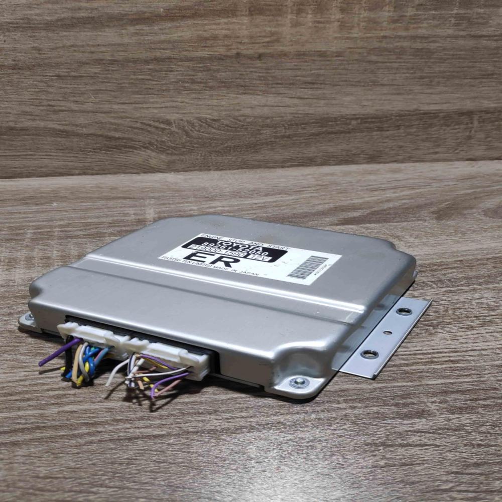 89261 52050 219000 1590  Engine control unit/module ECU Toyota Yaris