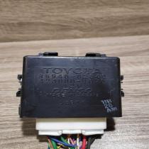 85940 02040   Other relay Toyota Auris 150