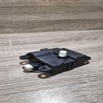 a24842a7702001 070215a  Air flap motor/actuator Nissan Qashqai