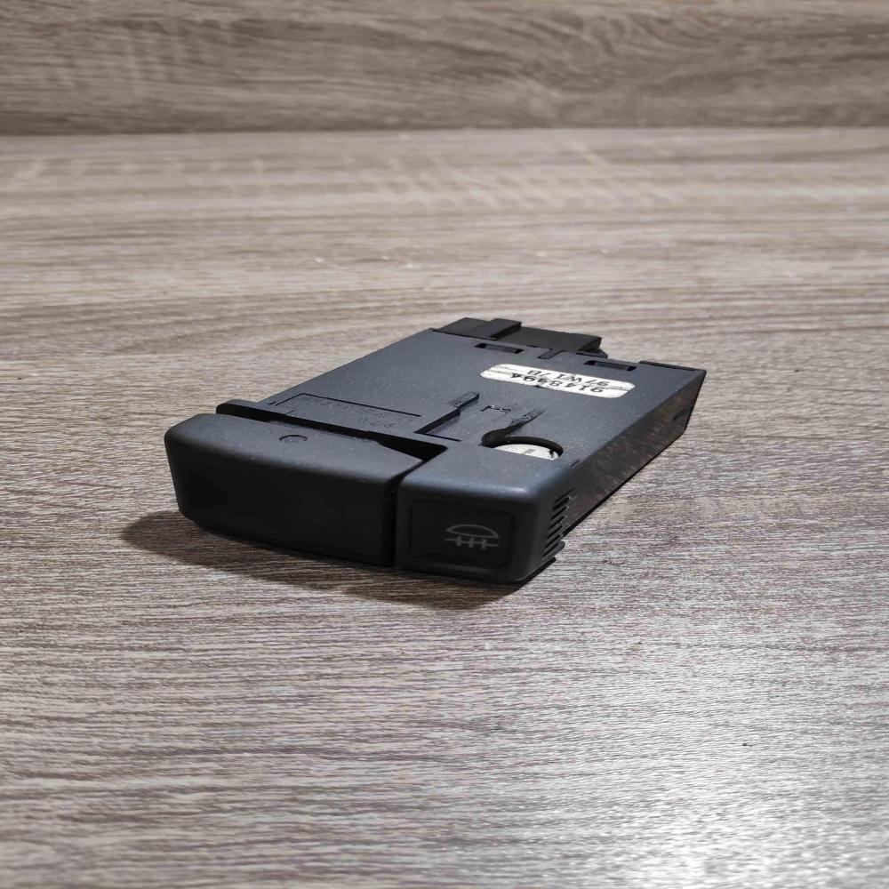 9148994   Fog light switch Volvo S70  V70  V70 XC