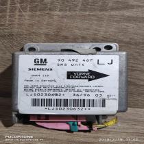 90492467 5wk4110  Airbag control unit/module Opel Omega B1