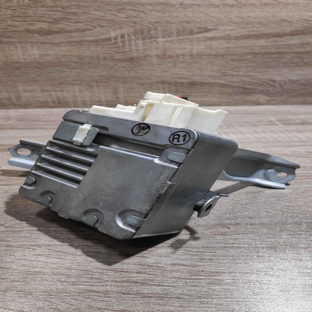 89650 05010 991 20203  Power steering control unit/module Toyota Avensis T250