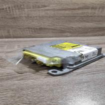 89170 02110 215537 101  Airbag control unit/module Toyota Auris 150