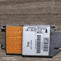 0018202126   Airbag control unit/module Mercedes-Benz 190 W201