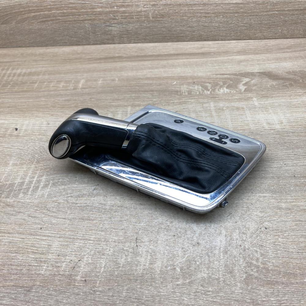 1008692   Gear lever shifter trim leather/knob Volkswagen PASSAT B6