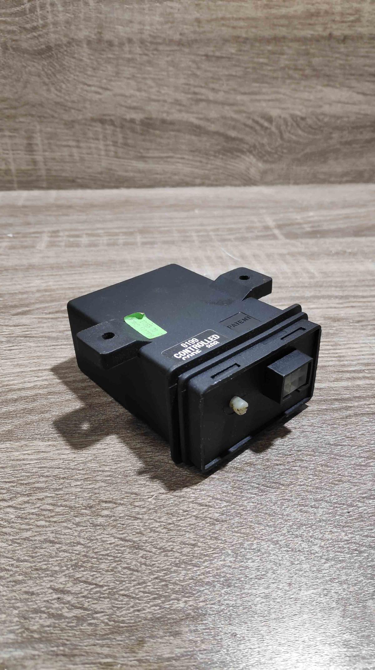 vst x bas 01 2473  Other control units/modules Mercedes-Benz S W140