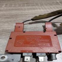 8637601   Aerial antenna amplifier Volvo V70