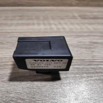 8691735 04vv472  Airbag deployment crash/impact sensor Volvo V70