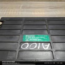 811906264 0280800104  Engine control unit/module ECU Audi 80 90 B3